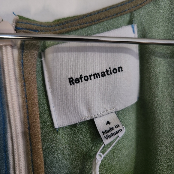 Reformation Noha Multicolor Abstract Mini Dress - Size 4. New with tags - Picture 2 of 9